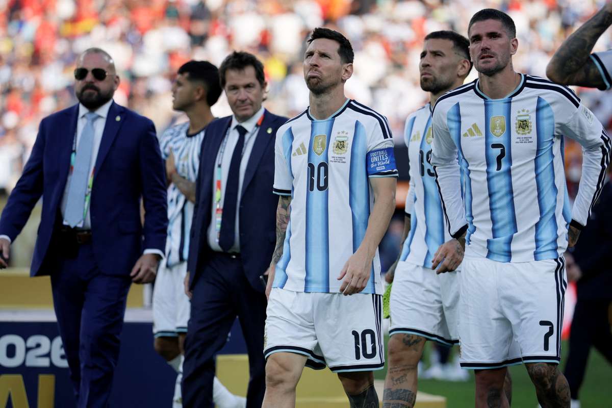 FIFA正式调查阿根廷足协:福克兰群岛横幅争议及世界杯决赛冲突