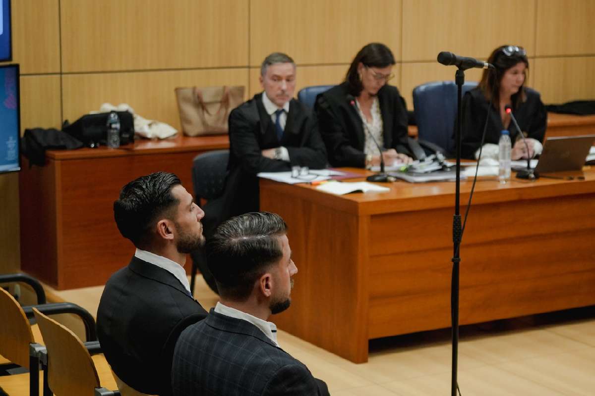 塞维利亚将性侵定罪前锋拉法·米尔租借至希腊阿里斯
