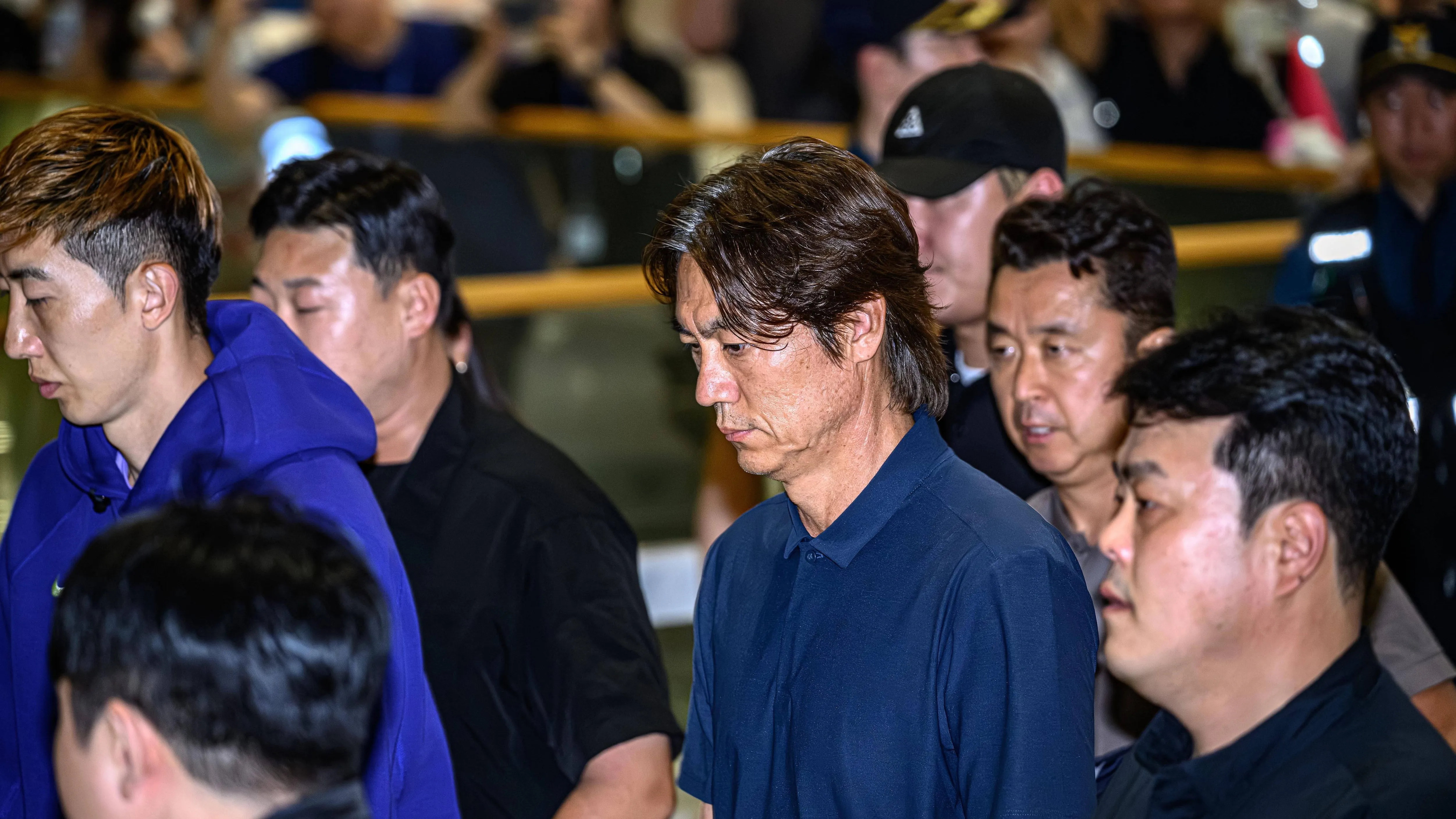 “教练的面包房”丑闻升级:韩国警方突击搜查足协大楼