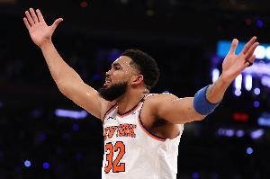 唐斯:我刚进入NBA时一无所有 唯一的资本就是热爱!