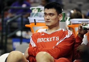 媒体人:NBA有养老金 CBA也有退役球员保障计划 但不会强制参加