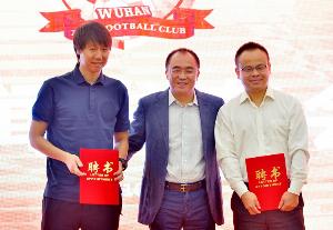 1场球5000万!经济观察报:李铁不愿踢假球输深圳 想让李玮锋保级