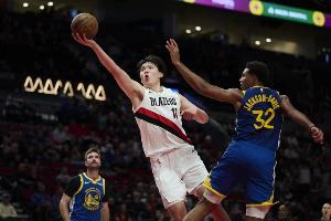 场均8分3.5助！NBA官方晒集锦和数据：杨瀚森季前赛表现抢眼！