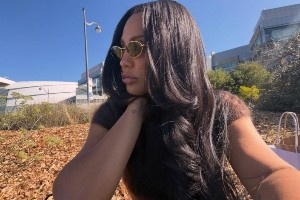 浪漫满屏！库嫂阿耶莎晒出夫妻二人甜蜜约会照：爱在昼日