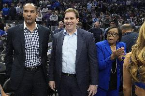 媒体人:077交易是老板干的好事 总经理级别根本动不了五绝级球员