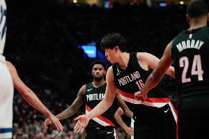 媒体人:瀚森今天数据终于可以堵小黑子的嘴了 体能&卡位仍需进步