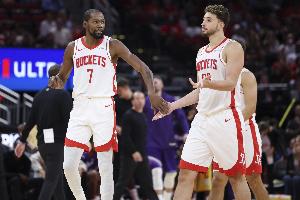 Amick：KD和申京的组合如此特别 火箭的比赛太精彩&太有趣了