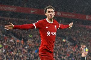 跟队:图赫尔预计近期将联系柯蒂斯·琼斯,并告知入选国家队条件