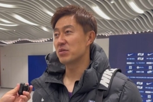 隋维杰:大家都不希望海港在我们主场夺冠,但夺冠了就大气恭喜吧
