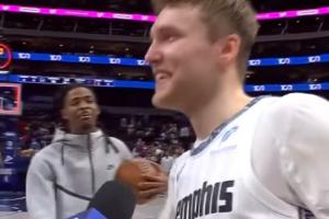 莫兰特插入斯潘塞采访:今晚最好的射手 不是来自金州的那个家伙~