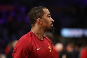 现在也不迟!JR·史密斯曾表示:以前乱花钱无节制 本可帮更多人