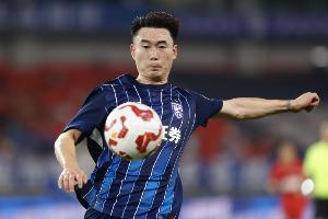 媒体人:三镇原本希望能与邓涵文续约,但遗憾最终未能成功