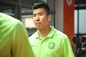 足球报:王子铭、王刚很可能加盟其他队,恩加德乌没等来续约合同