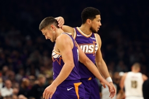 NBA彩经:灰熊轻取雄鹿 鹈鹕激战太阳 开拓者不惧快船