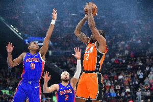 ✋战神返场！小卡轰生涯新高55分！追平哈登保持的队史纪录！