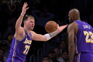 NBA彩经:76人擒下灰熊 绿军轻取爵士 活塞力克湖人 快船击退国王