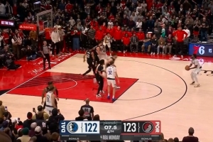 太可惜了！马绍尔方圆3米没人 关键空位三分没能把握