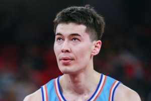 媒体人:所有人都在做自己最擅长的事 新疆队需要时间和耐心
