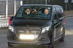 塞梅尼奥今日上午被拍到抵达曼彻斯特，准备完成转会曼城程序