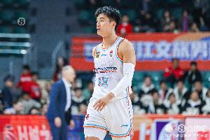 让你们再喷我！于德豪神准发挥 7中6&三分6中5轰下17分5板3助