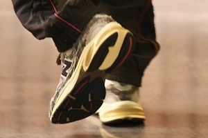 上新！库里今日入场穿Joe Freshgoods x New Balance 2010 款球鞋
