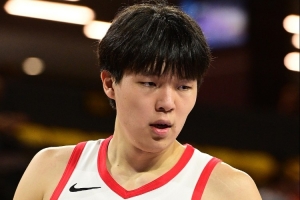 媒体人：瀚森在发展联盟予取予求 明显和很多对位球员不是1个层级