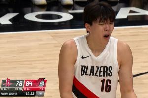 拓媒:杨瀚森总抱怨裁判 可有些犯规/违例太明显 难道在CBA不吹?