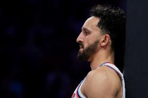三分6中6！麦克布莱德：这是沙梅特努力的结果 我们一点也不惊讶