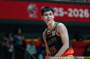中规中矩！庞峥麟9中4拿到12分3板5助 4次失误