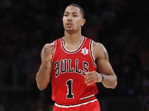 I love you Rose！公牛传奇1号球衣退役 遗憾未见过他的真正巅峰
