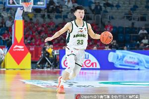 替补打得可以！王岚嵚12中5拿到14分1板4助
