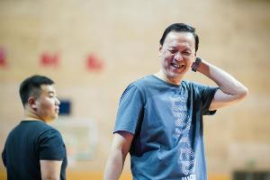媒体人：北京对比赛的专注度和调度调整 与天津不是一个级别