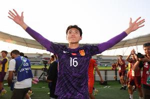 李昊入围U23亚洲杯最具影响力球员评选，目前落后阮庭北暂居第二