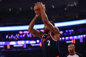 文胖：小卡落选全明星争议最大 可能与阴阳合同指控负面印象有关