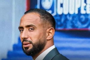 队报谈贝纳蒂亚离职:马赛球员不满他的决策和说教,内部树敌不断