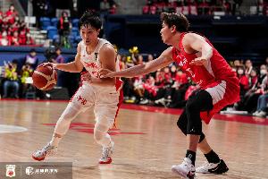 2年前今天:中国男篮亚预赛输日本 88年来首次在FIBA体系输给对方