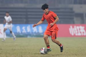 记者:海牛邝兆镭和西海岸刘致成,均入选中国U17男足集训名单