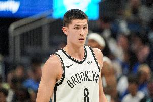 赛季报销!记者:8号秀杰明的投篮远超人们预期 但短板也非常明显