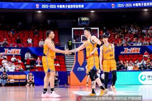 兵强马壮冲击总冠军!上海男篮提前12轮锁定季后赛名额?️