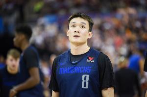 丁彦雨航:当年离NBA真不远 要是不受伤小牛就给我合同了