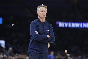 科尔谈奇才最后不上主力：场上球员都是NBA级别的 不能掉以轻心