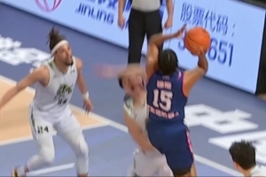 NBL半决赛G2香港金牛再下一城2-0领先?一起回顾这场硬仗?