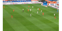 第9分钟，罗森文轰超远世界波，海牛主场1-0领先海港